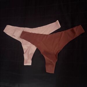 Set of Two Seamless Thongs in Brown and tan